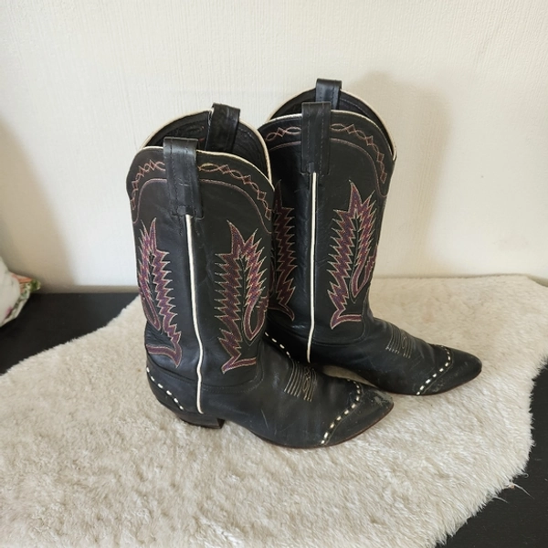 Tony Lama Cowboy Boots