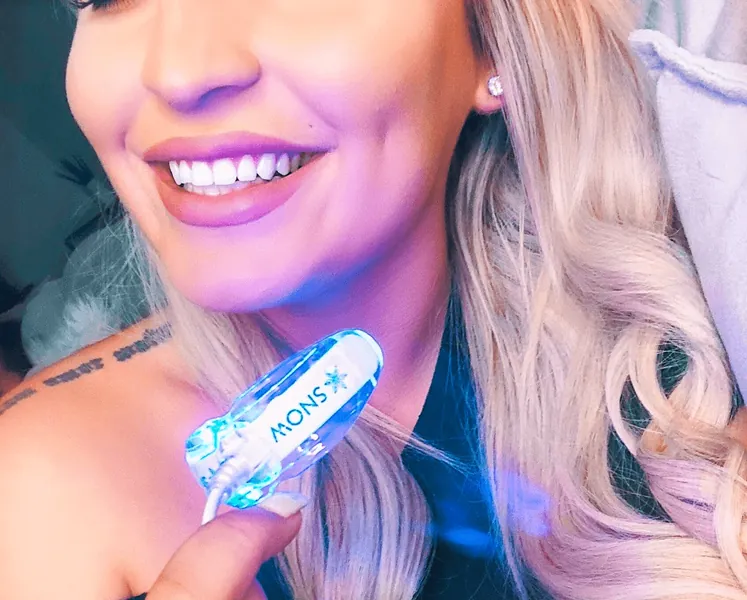 SNOW Teeth Whitening + Lip Balm Bundle by SNOW® Oral Care