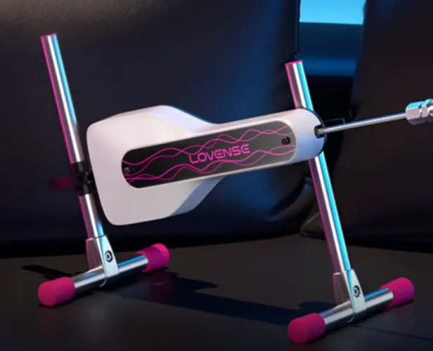 Lovense®  - Thrusting Machine