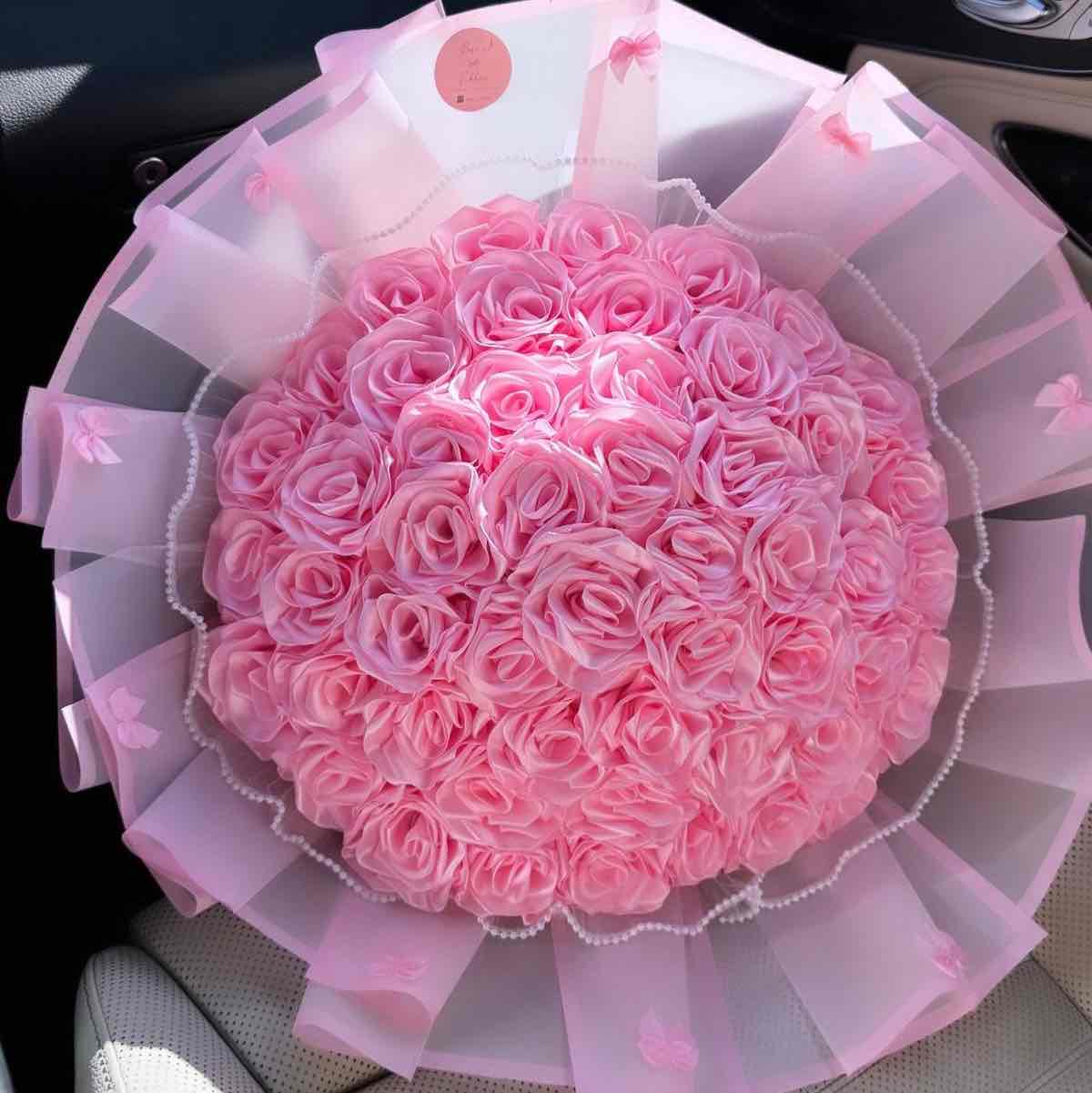 Buy me flowers 