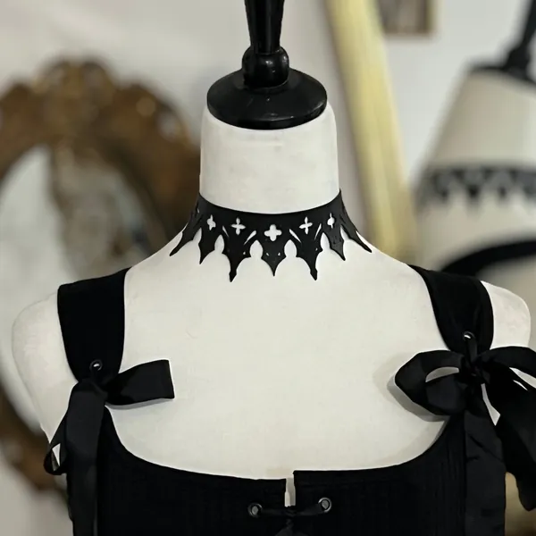 Gothic Cathedral Choker - Cathedral window - Synthetic leather choker - Gothic choker