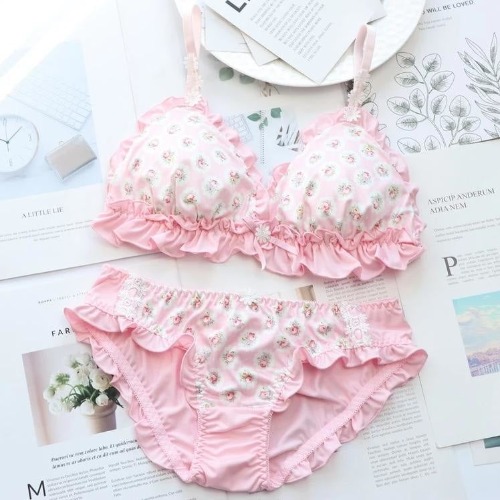 Rosebud Lingerie Set - M (A or B Cup)