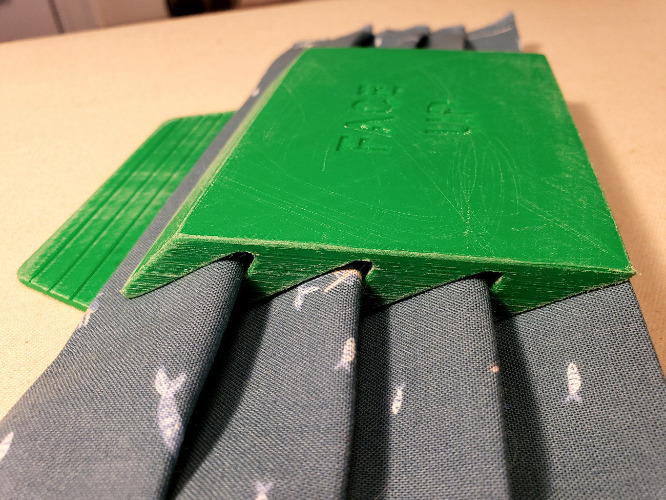 Pleating Jig For Face Masks And Sewing, Jig/Pleat. With Four Rows For Extra Flexibility In The Mask, Thank You To All Mask Makers! - Black / XL