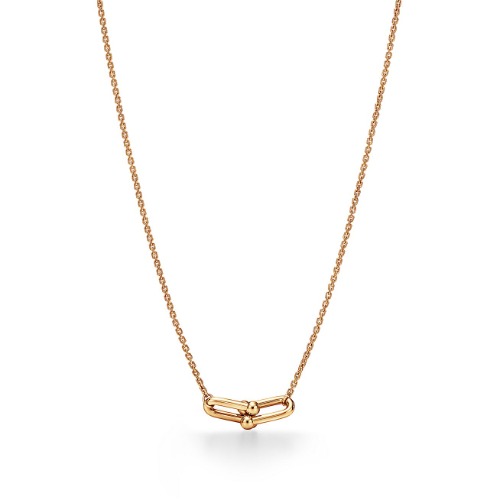 Tiffany HardWear Small Double Link Pendant in Yellow Gold | Tiffany & Co. Australia