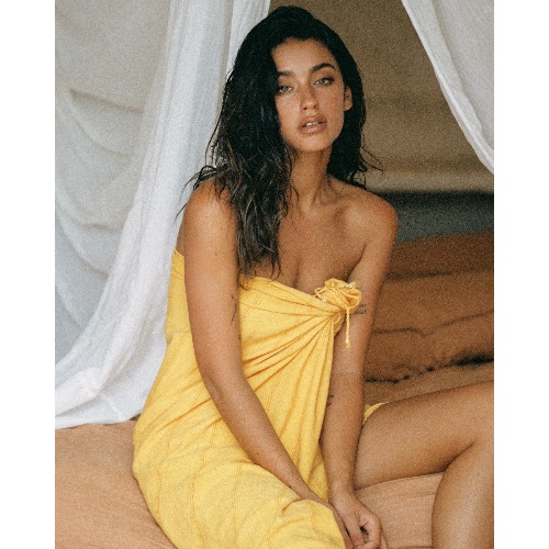 Tuscany • Sand Free Beach Towel - L • 100cm x 180cm • 40"W x 72"L / Yellow