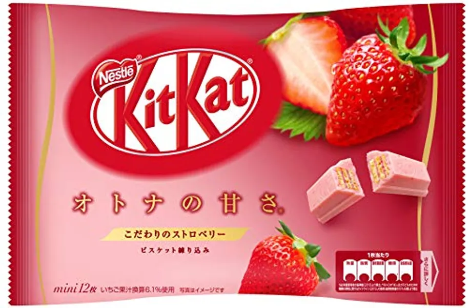 KitKat Chocolate Strawberry Flavor Japan Snack Dagashi, 0.14 Kilograms