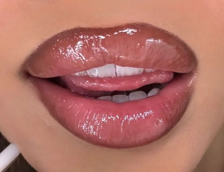 ($20) Lipgloss 