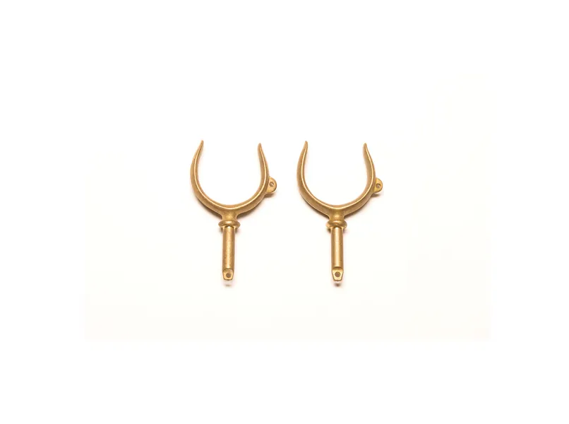 1-1/2 Horn Oarlocks by Shaw & Tenney