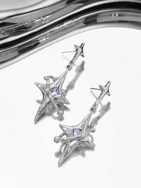 SHEIN ICON Pendientes largos con estrella