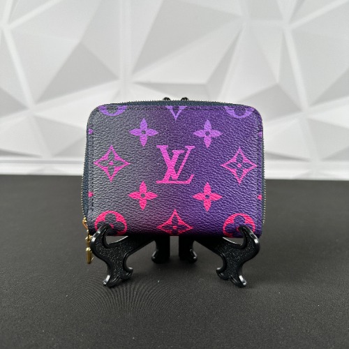 Louis Vuitton Giant Monogram “Spring in The City” Fuschia Zippy