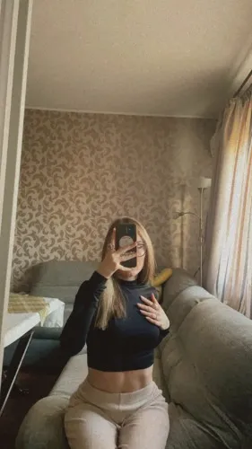 spicy photos bundle🔥 (40+ pics)