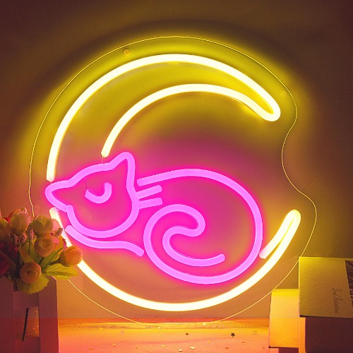 Luna Cat Neon Sign