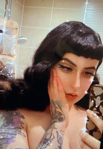 Buy me a cocktail 💋