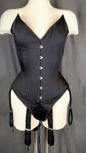 Bodysuit overbust corset