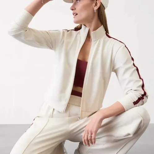 Athleta Finish Line Jacket