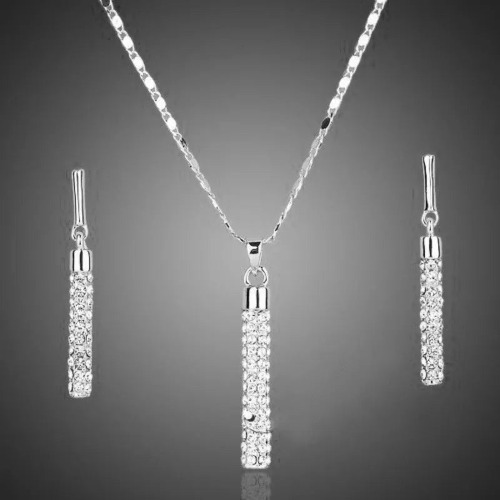 Sparkling Crystal Jewelry Set for Women - Silver Plated