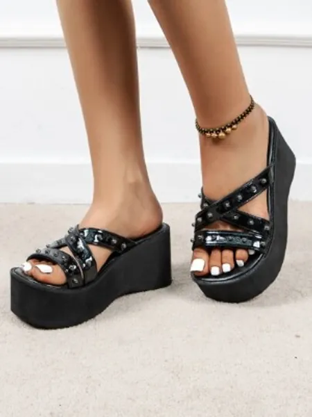 Studded Decor Cross Strap Flatform Slide Sandals