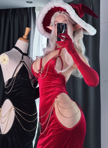 Soul Snatch | "Feast your Eyes" Festive Witch Dress - Red / Additional Christmas Witch Hat