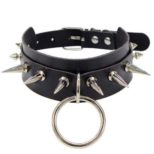 Soul Snatch | BDSM: PU leather collar - Silver ring spikes 41cm