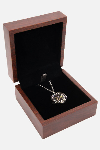 THE WITCHER YENNEFER MEDALLION WITH BOX | Default Title