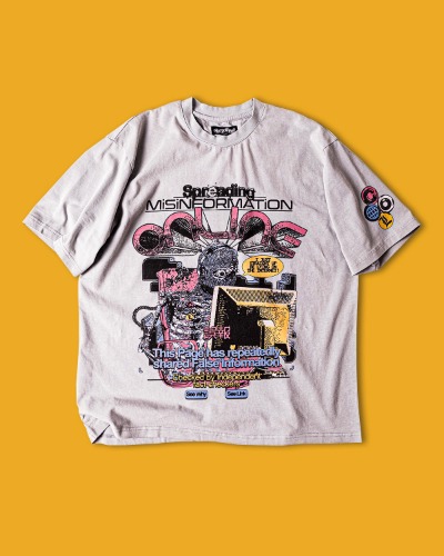 The Misinformation Tee | XL