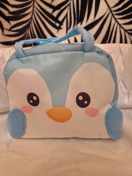 Penguin Lunch Bag (Vinted)