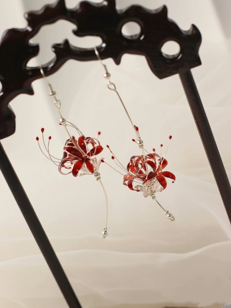 Handmade Spider Lily Kanzashi earrings