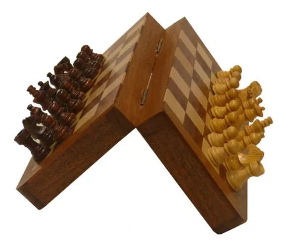 Juego De Ajedrez De Madera Imantado Excelente Terminación