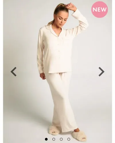 Pyjamas / Lounge set (bouxavenue.com)