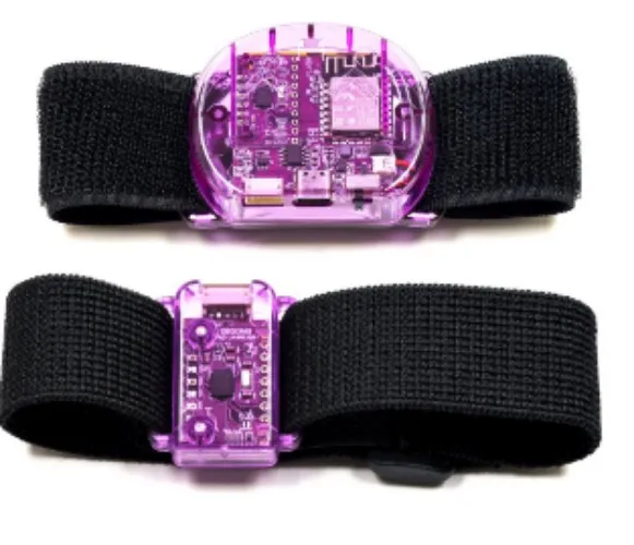 SlimVR Full-Body Tracker (Enhanced Core Set V1.2 (6+2))