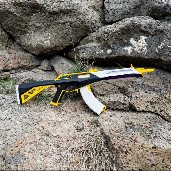 Valorant Prime Vandal/Valorant Cosplay/Valorant Gun/Original Size/Life size model 80 cm/Real Size Handmade/High Quality/3D printed/Gift