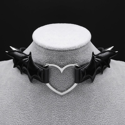 Black Heart Wings Pendant Choker