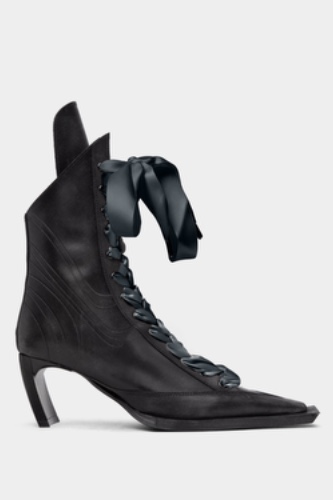 Tinashe Boots | US 9 = EU 40