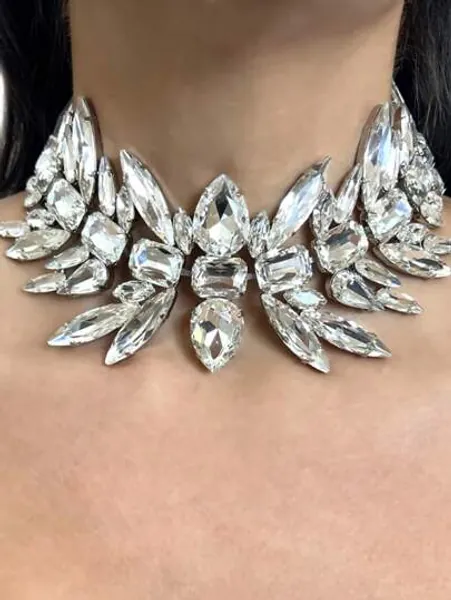 One Silver-Colored Rhinestone Geometric Necklace With A High-Class Feeling - Perfect For Diamond Party Or Fashionable Accessories For Women