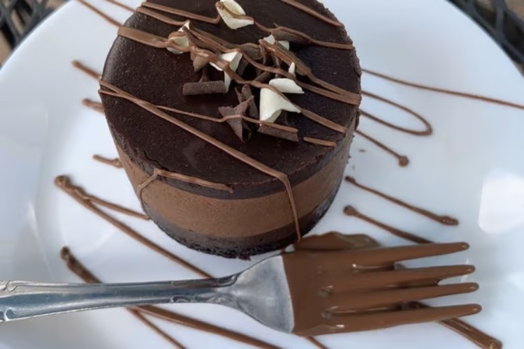 Sweet Treat 🍓🍫