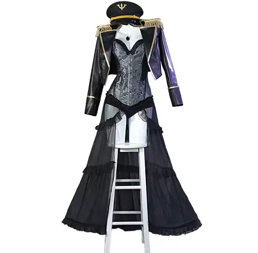 Marin Kitagawa/Black Lobelia Cosplay