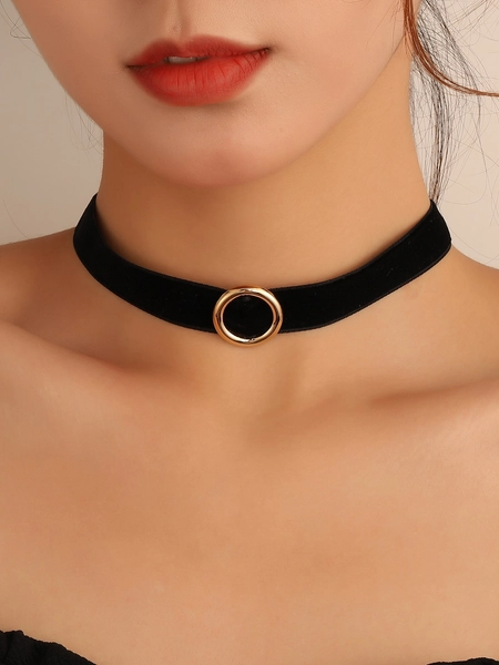 1pc Sexy Geometric Circle Velvet Choker Necklace Suitable For Women's Daily Wear In Autumn And Winter