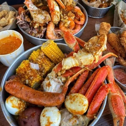 Seafood Date🦞