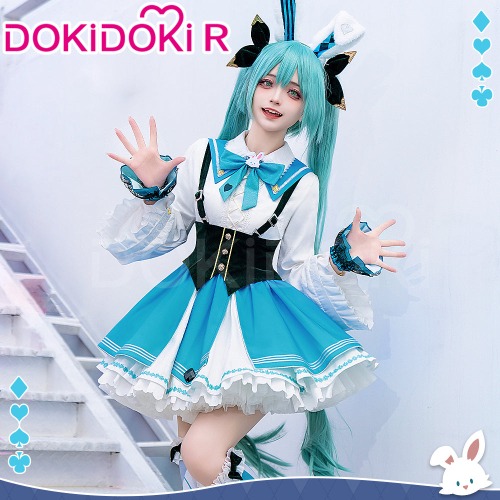 Miku White Rabbit Cosplay
