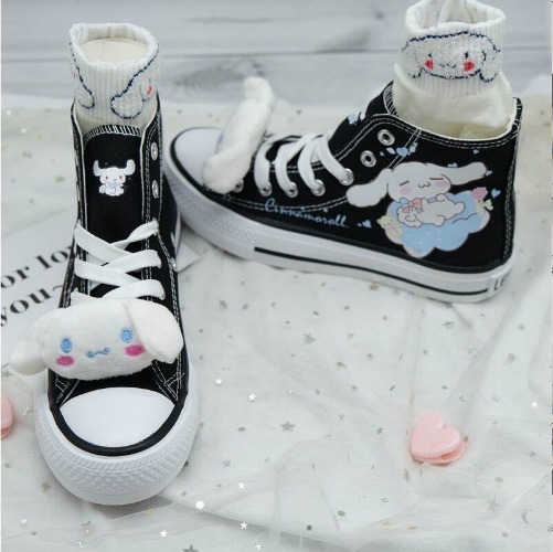 Cinna Dog Painted High Tops - Black / 4.5