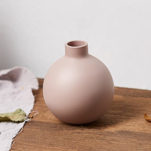 Minimalist Ceramic Vase - Soft Pink (Large)
