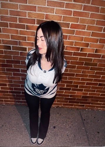 Vegas Game to see Mitchy in Black & Gold