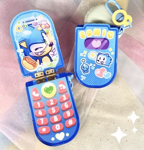 Flip Phone Keychain - Sonic 