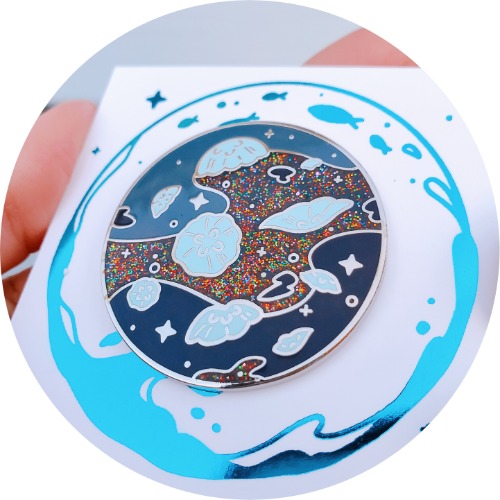 Aurelia aurita Enamel Pin