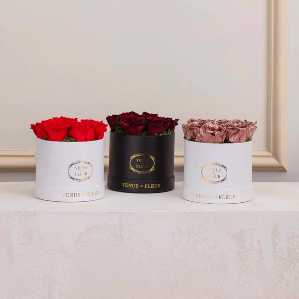Le Petit Round Eternity Roses