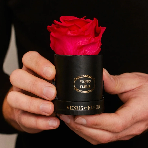 Le Mini Round Eternity Rose