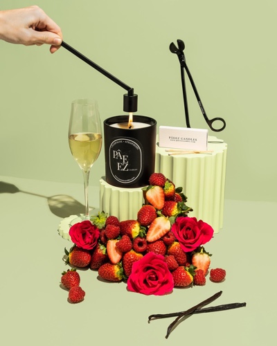 Pâeez | CHAMPAGNE + STRAWBERRY CANDLE
