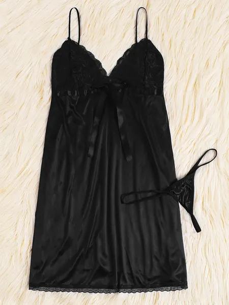 Set da notte in pizzo a contrasto