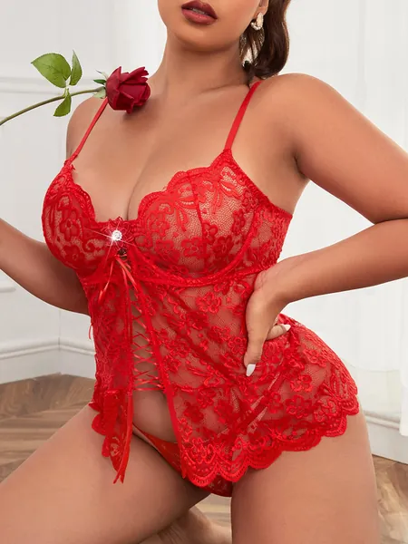 Taglie Forti Slips pizzo floreale con orlo smerlato con perizoma