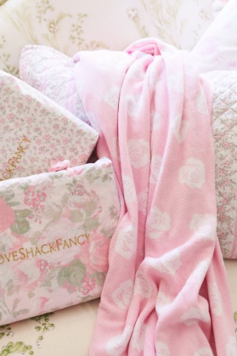 Rose Jacquard Blanket | BALLERINA PINK / O/S